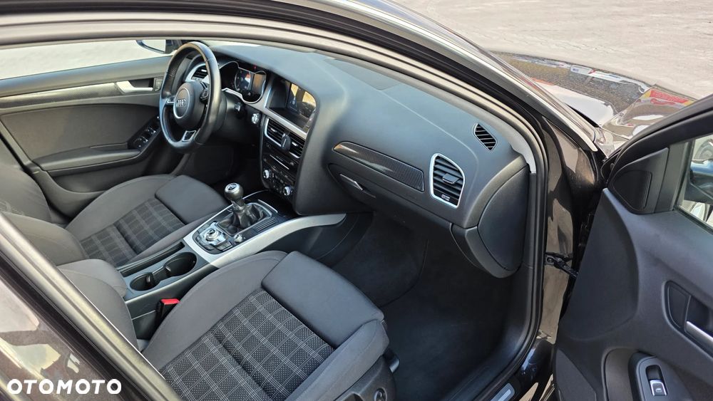 Audi A4 Avant 2.0 TDI DPF S line Sportpaket - 26