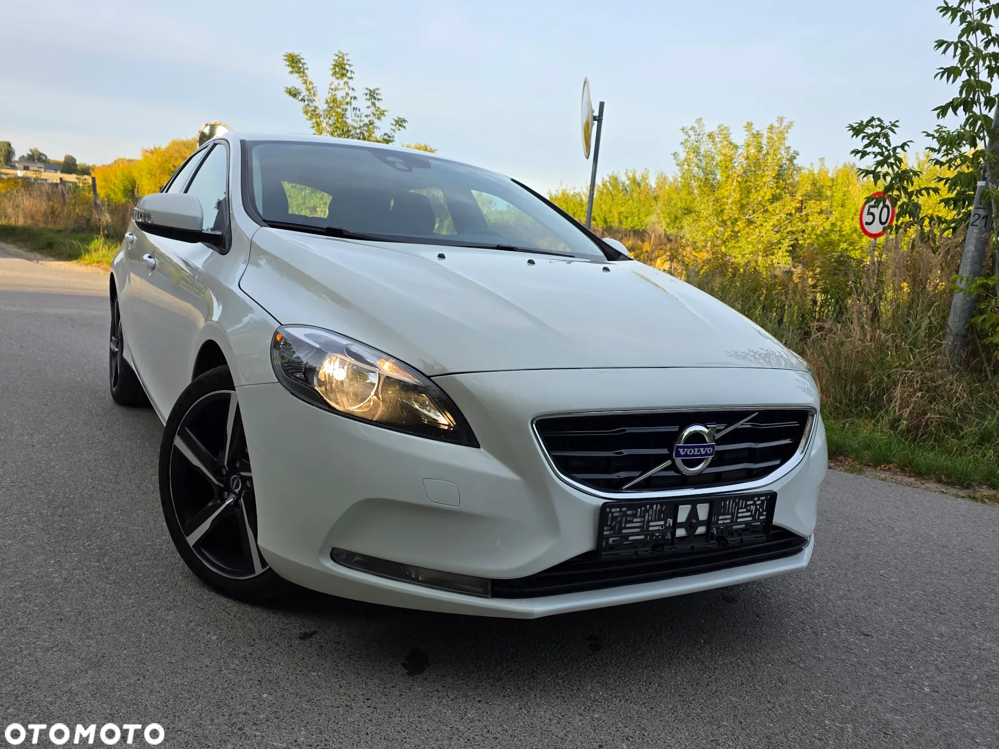 Volvo V40 D2 Summum - 28