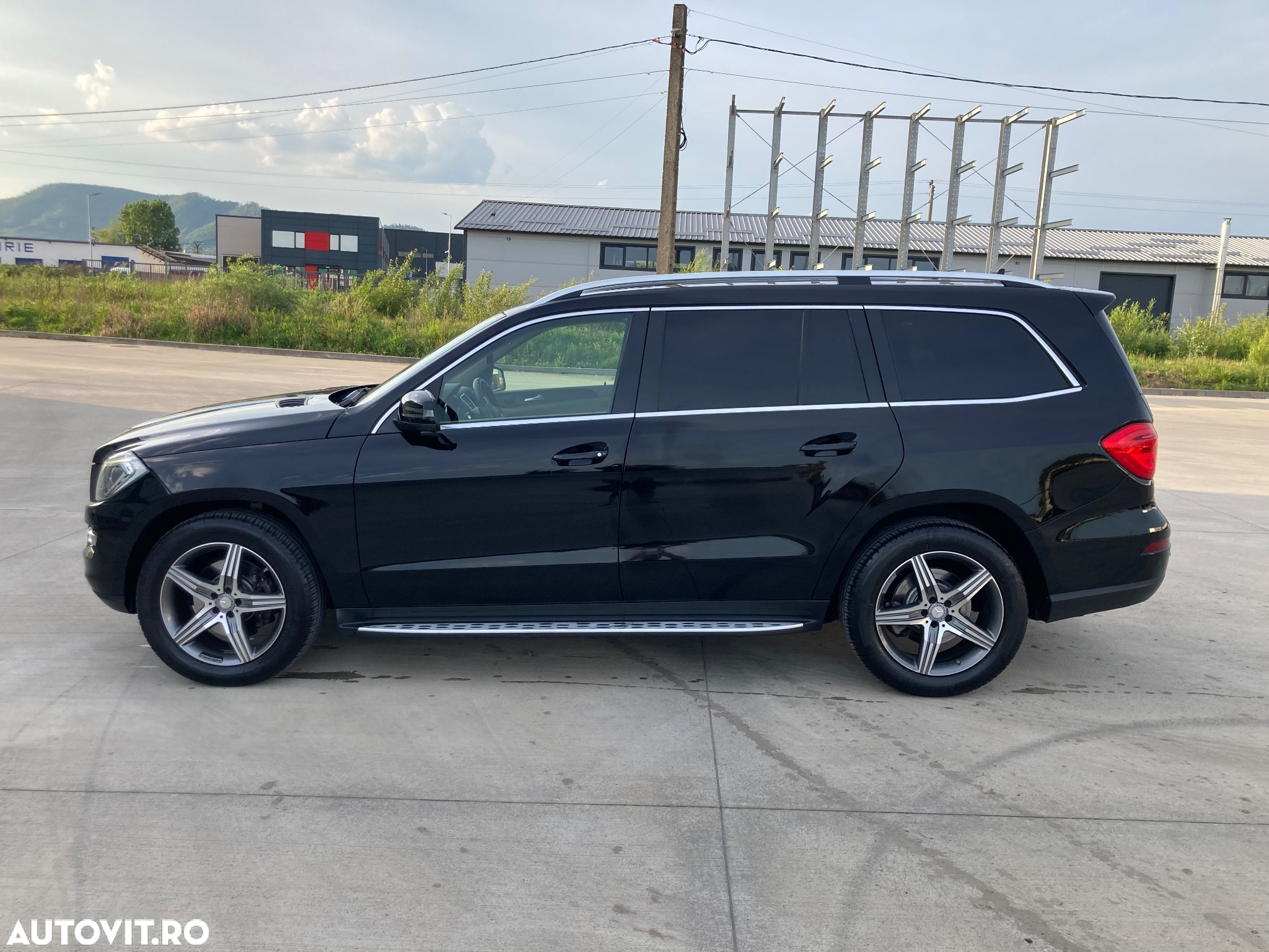 Mercedes-Benz GL 350 BlueTEC 4Matic 7G-TRONIC - 4
