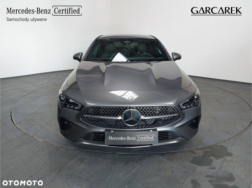 Mercedes-Benz CLA 200 d Progressive 8G-DCT - 6