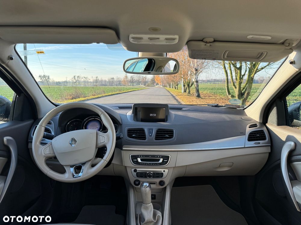 Renault Fluence 1.6 16V Life - 17