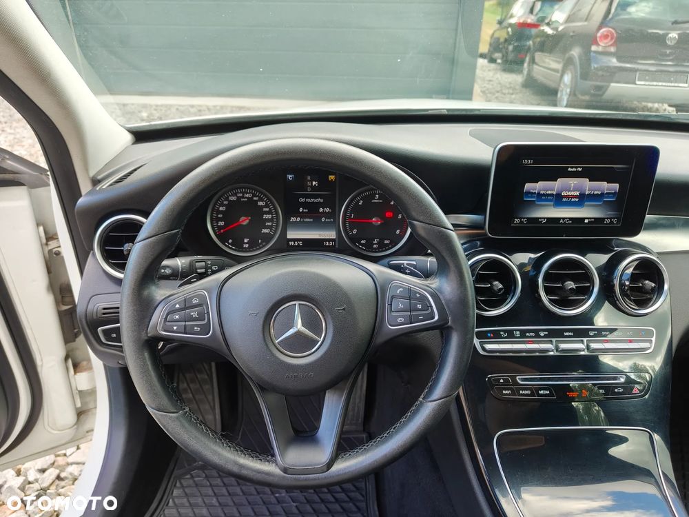 Mercedes-Benz Klasa C 200 d 9G-TRONIC - 31