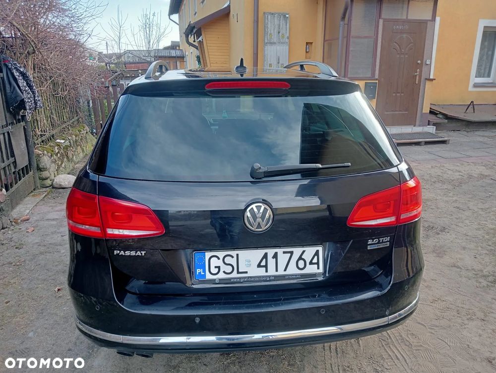 Volkswagen Passat 2.0 TDI Comfortline - 4