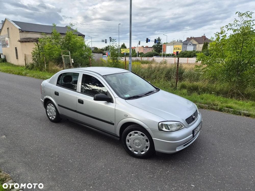 Opel Astra 1.4 Selection - 4