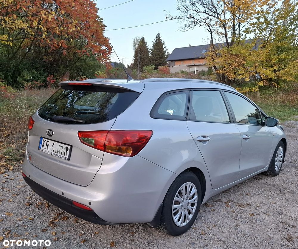 Kia Ceed 2013 photo 4