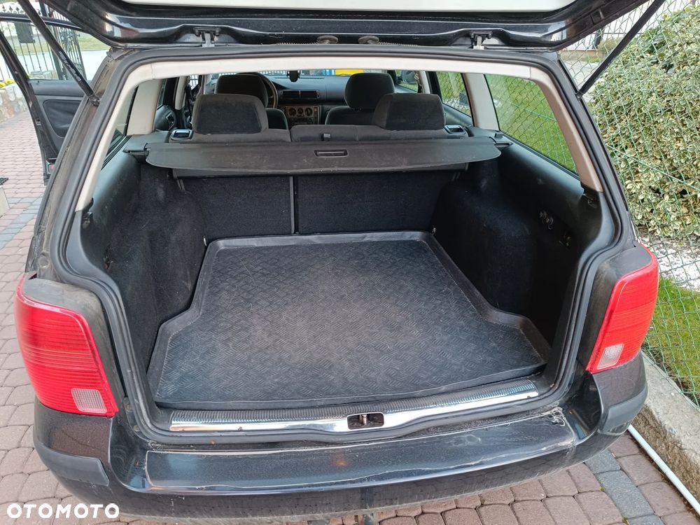 Volkswagen Passat 1.9 TDI - 2