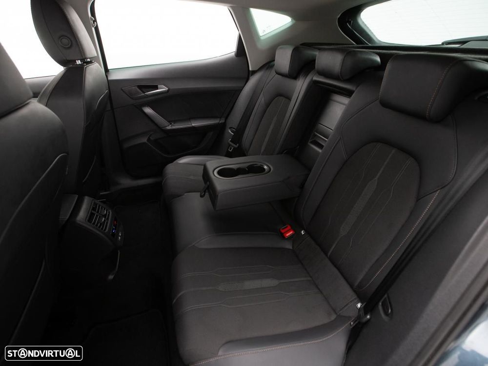 Cupra Formentor 1.4 e-Hybrid Base DSG - 9