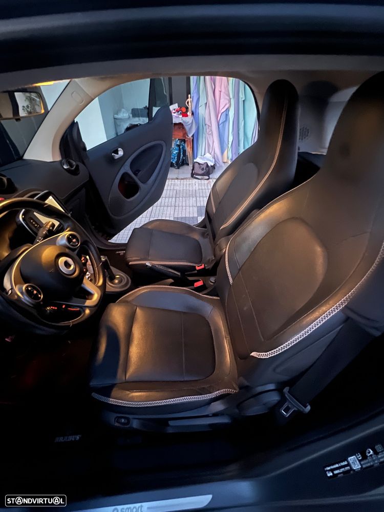 Smart Fortwo Coupé 0.9 Brabus Xclusive — fotografia 19