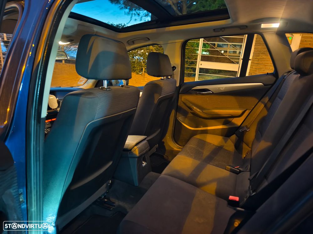 BMW X1 18 d sDrive - 4