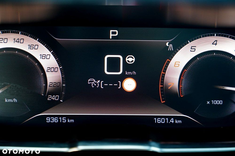 Peugeot 5008 - 35