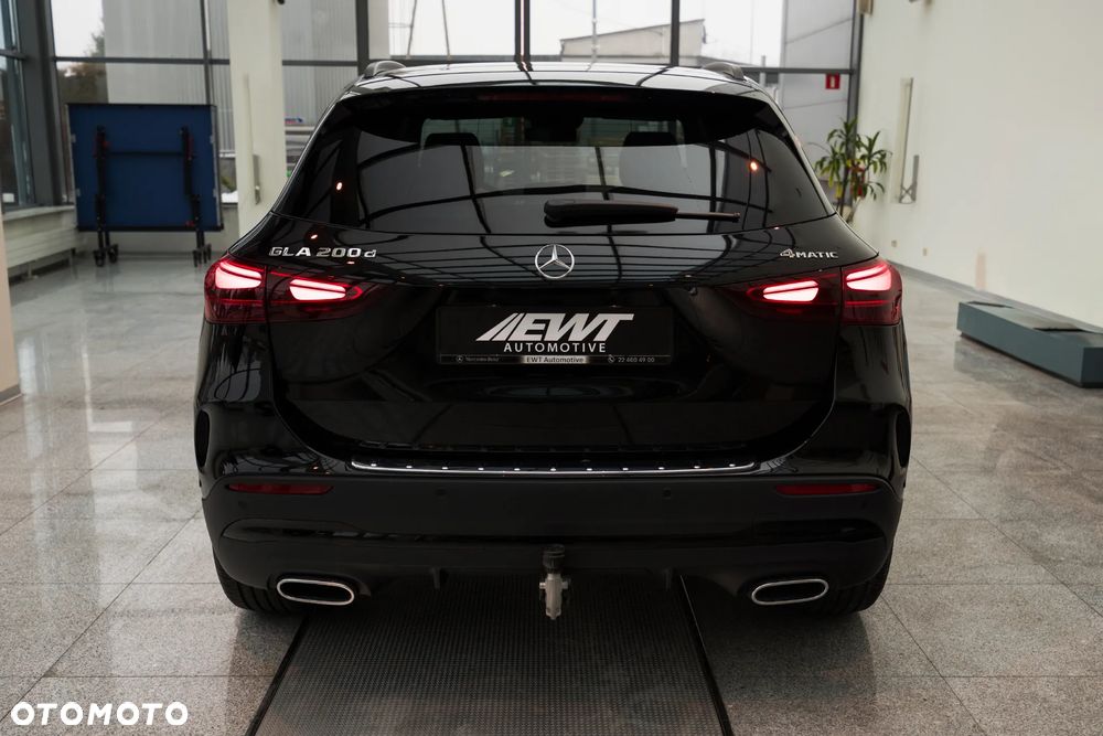 Mercedes-Benz GLA 200 d 4-Matic AMG Line - 7