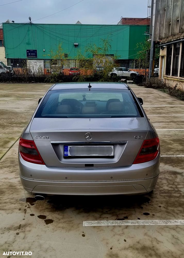 Mercedes-Benz C 220 CDI DPF Avantgarde - 11