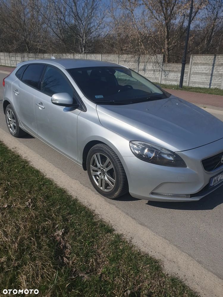 Volvo V40 D2 Kinetic - 2