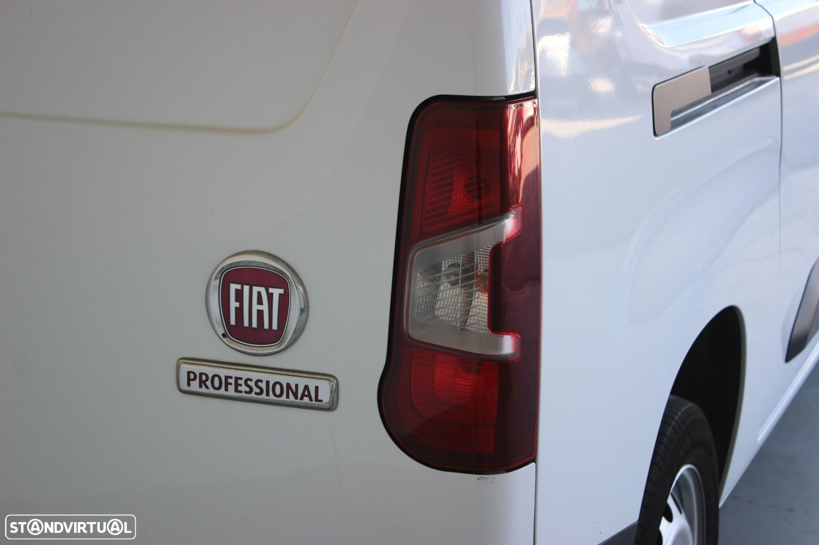 Fiat Doblo 1.5 BlueHDi Maxi - 8
