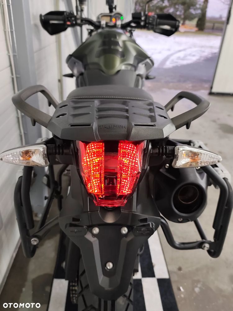 Triumph Tiger - 16