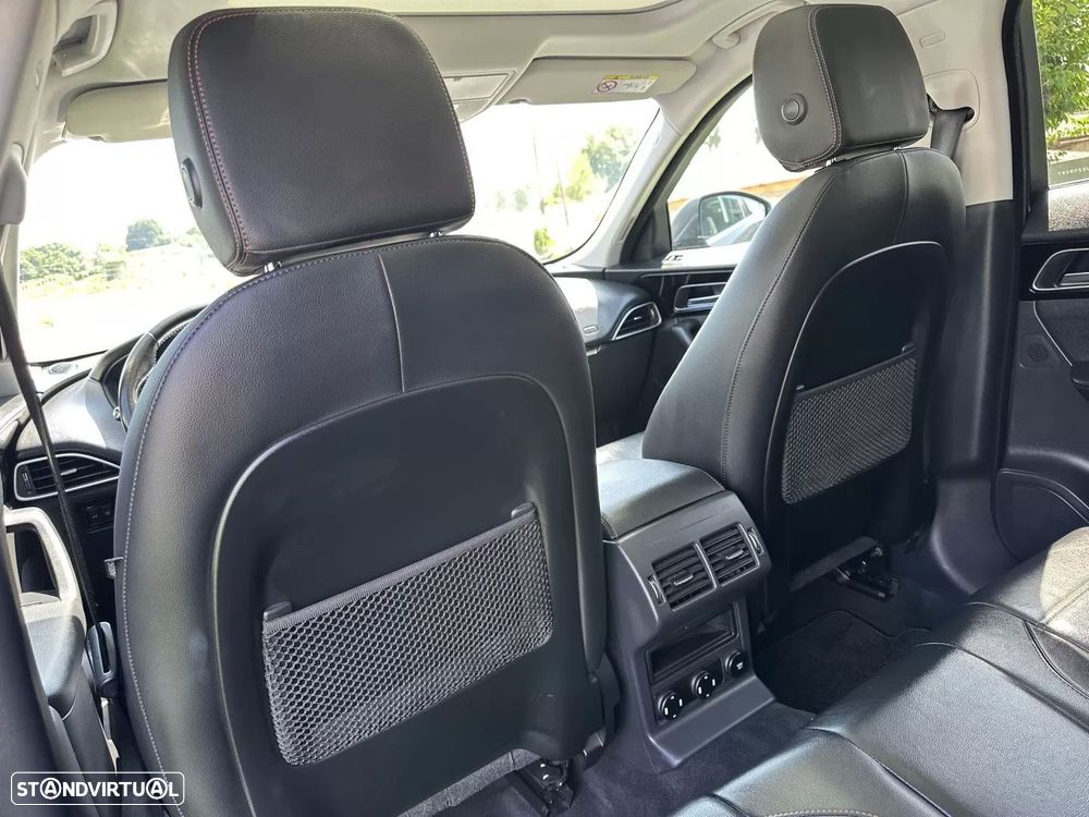 Jaguar F-Pace 20d AWD Aut. R-Sport - 55