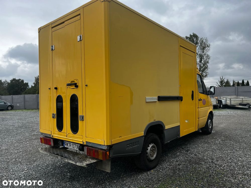 Mercedes-Benz Sprinter 308 - 4