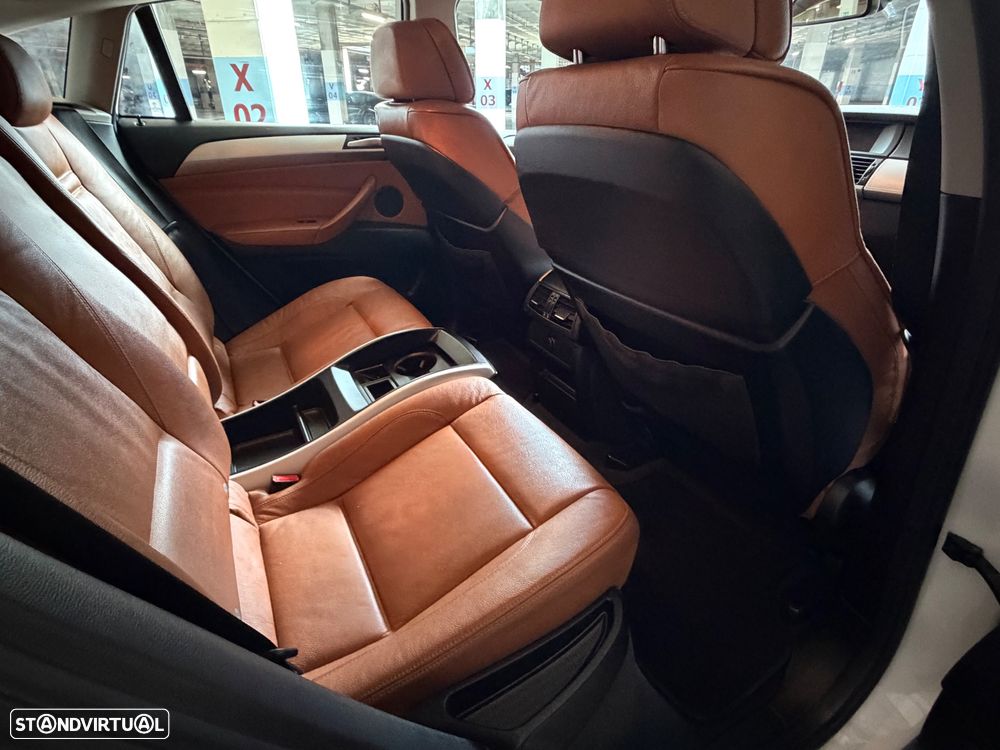 BMW X6 30 d xDrive - 12