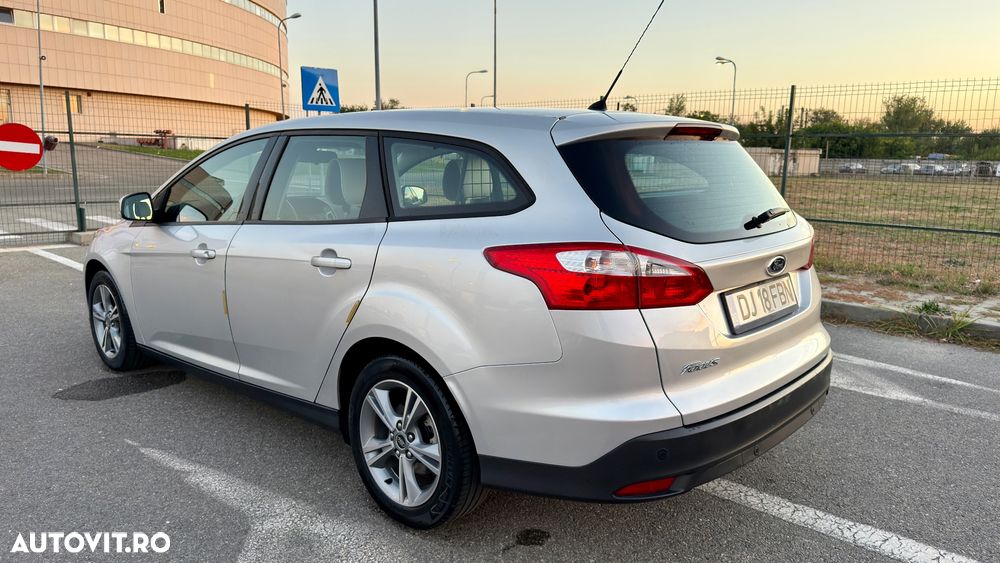 Ford Focus - 3