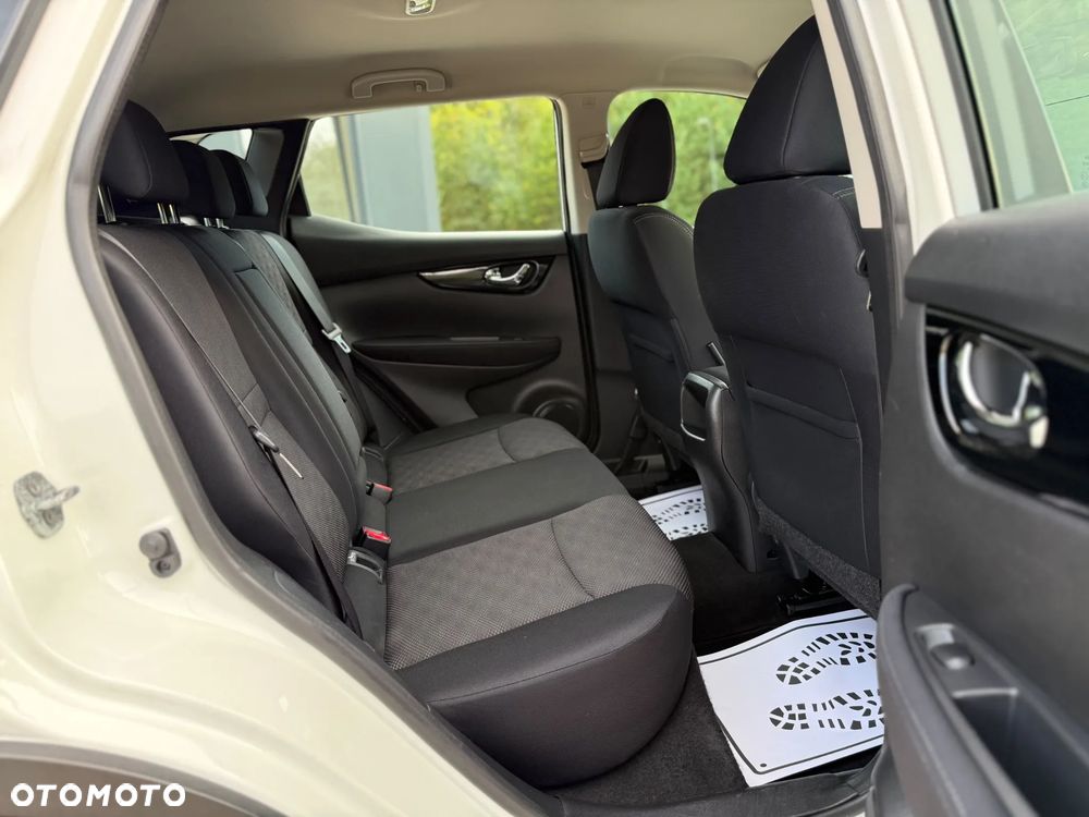 Nissan Qashqai 1.2 DIG-T Acenta - 17