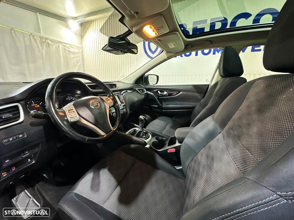 Nissan Qashqai 1.5 dCi N-Connecta Led - 9