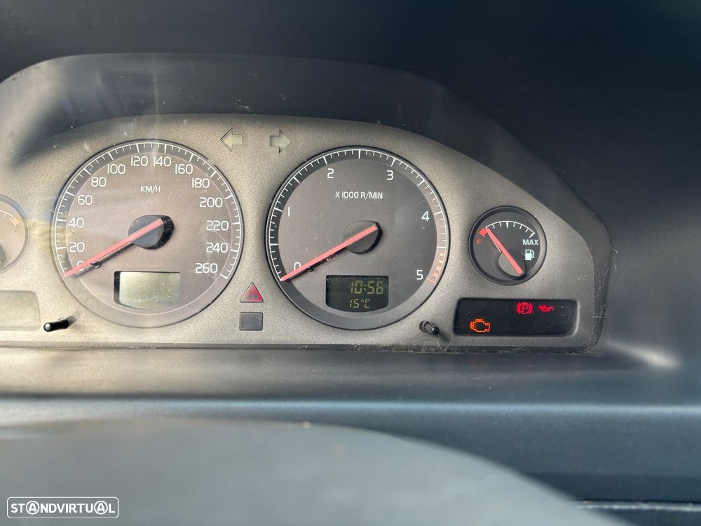 Volvo V70 2.5 D - 6