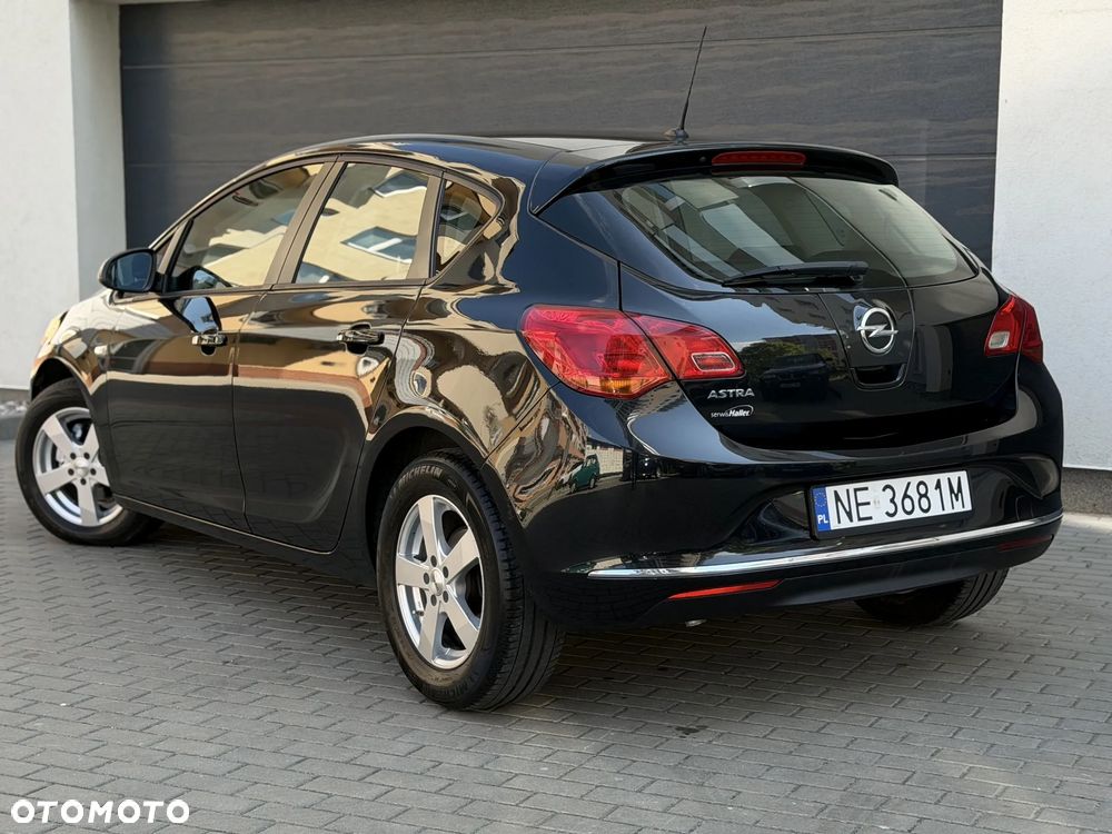 Opel Astra - 18