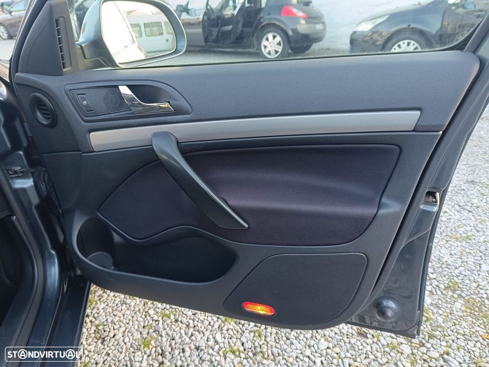 Skoda Octavia 1.9 TDI Sportline - 9