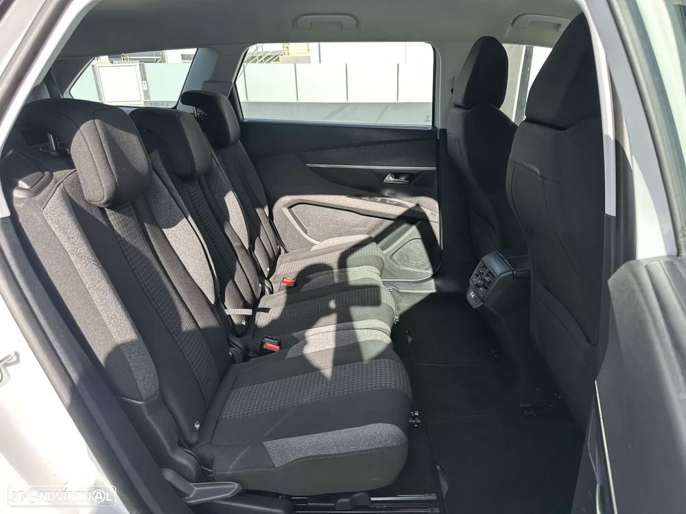 Peugeot 5008 1.2 PureTech Allure Pack - 59