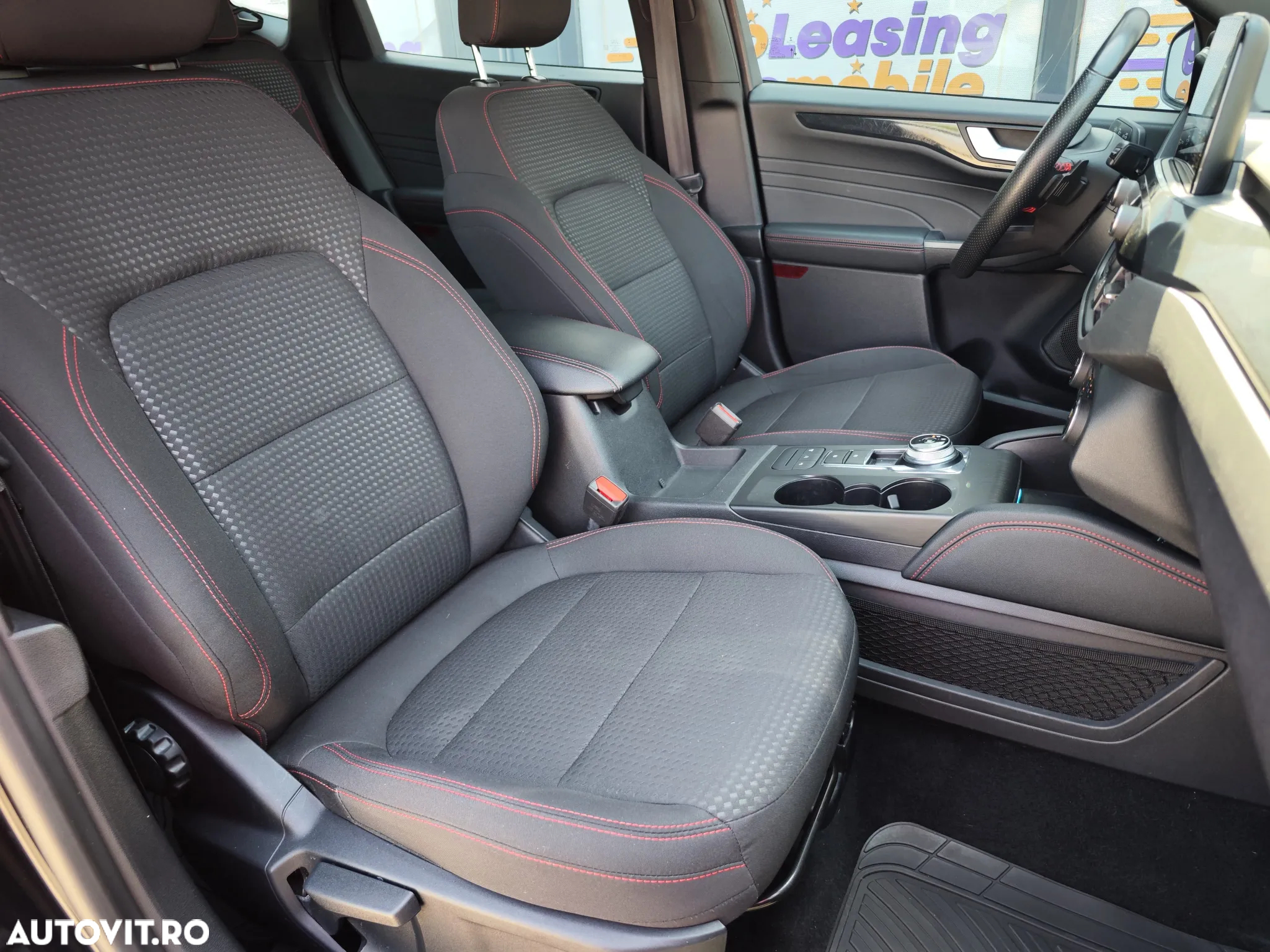 Ford Kuga 1.5 EcoBlue A8 FWD ST Line - 16