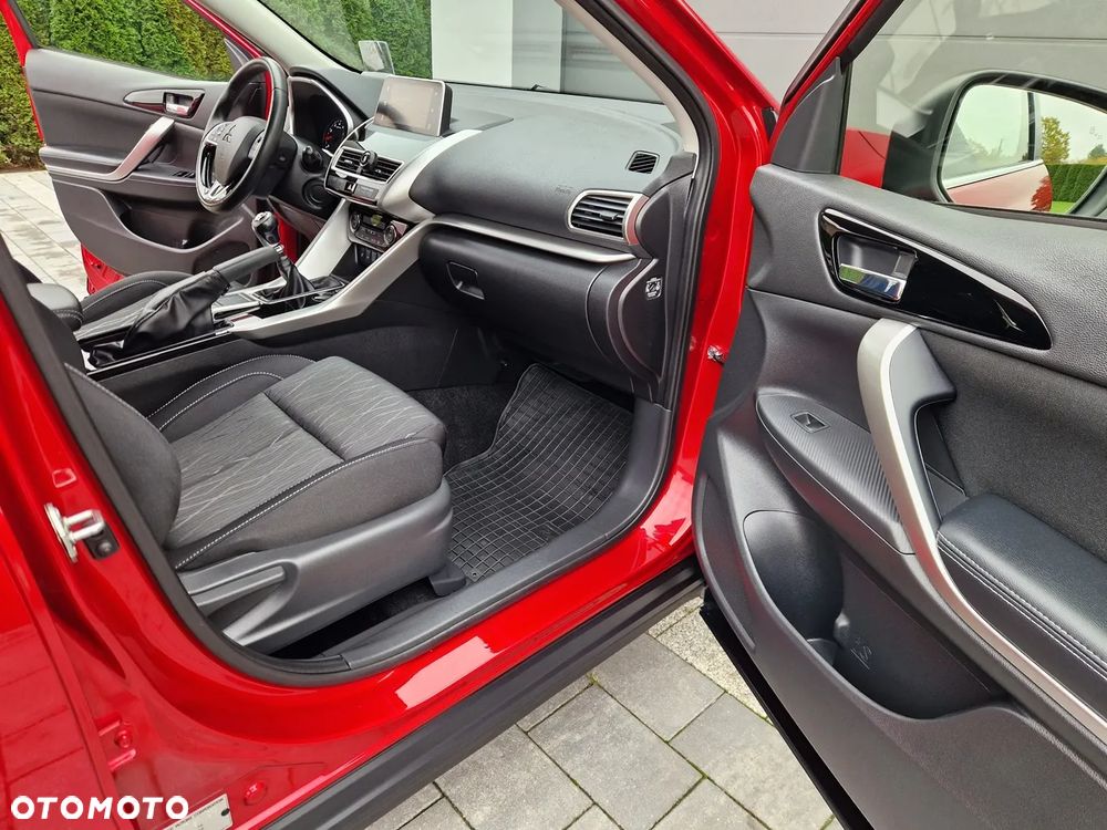 Mitsubishi Eclipse Cross 1.5 T-MIVEC ClearTec 2WD Diamant Edition - 19