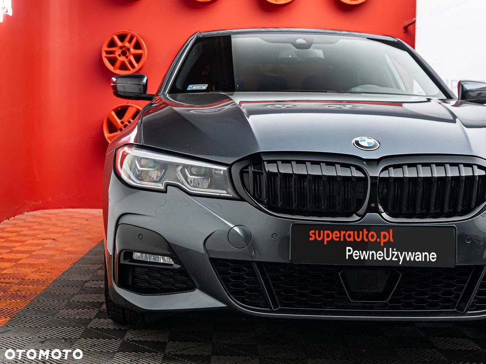 BMW Seria 3 318d M Sport Shadow - 29