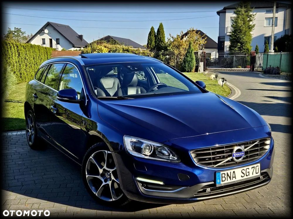 Volvo V60 D4 Drive-E Ocean Race - 1