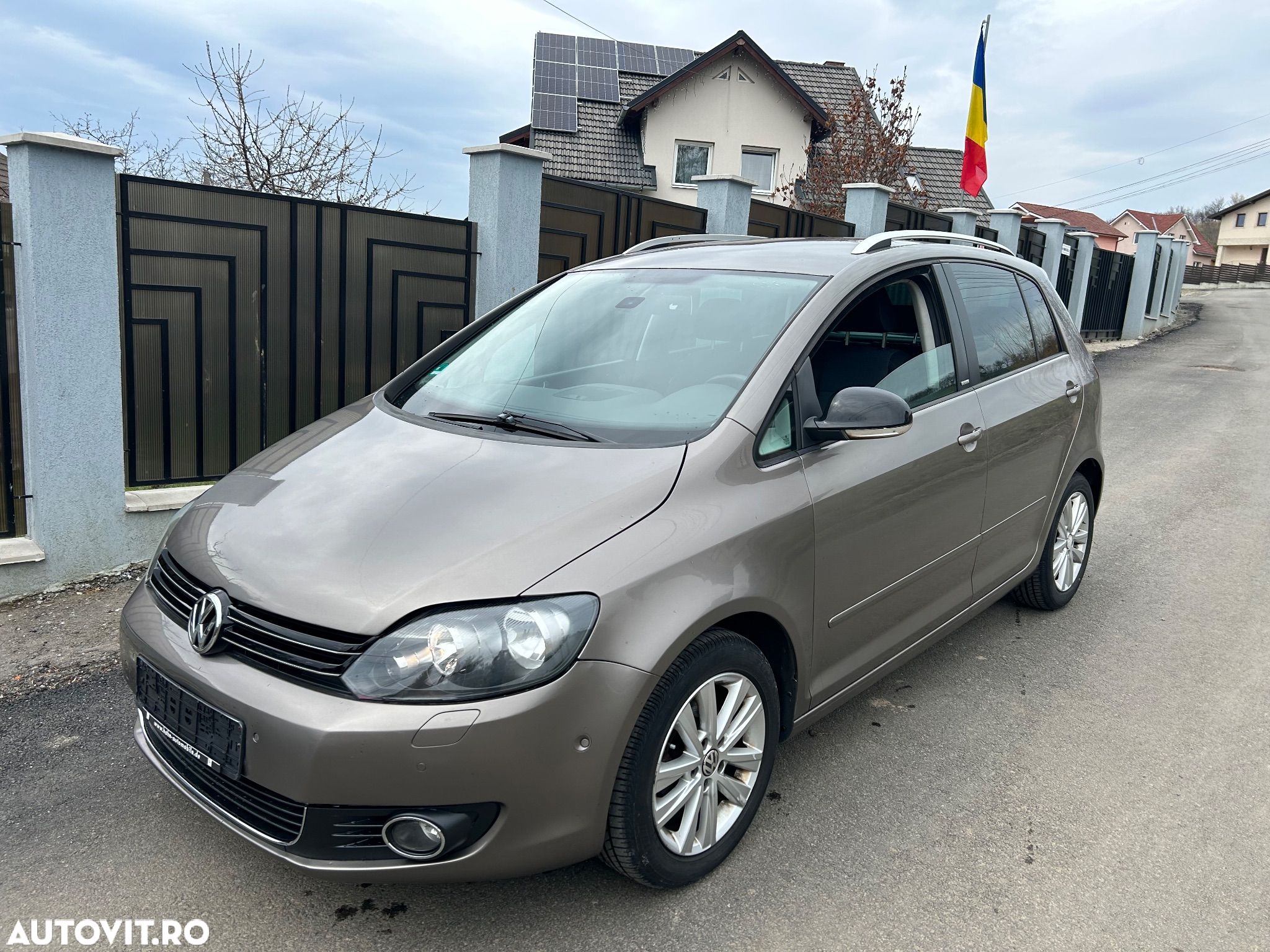 Volkswagen Golf Plus - 1