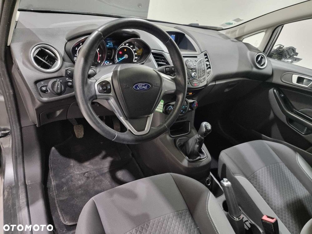 Ford Fiesta - 18