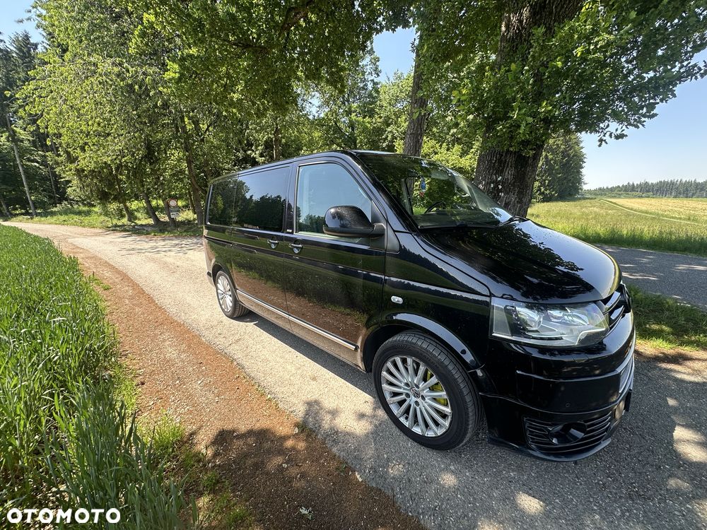 Volkswagen Multivan - 2