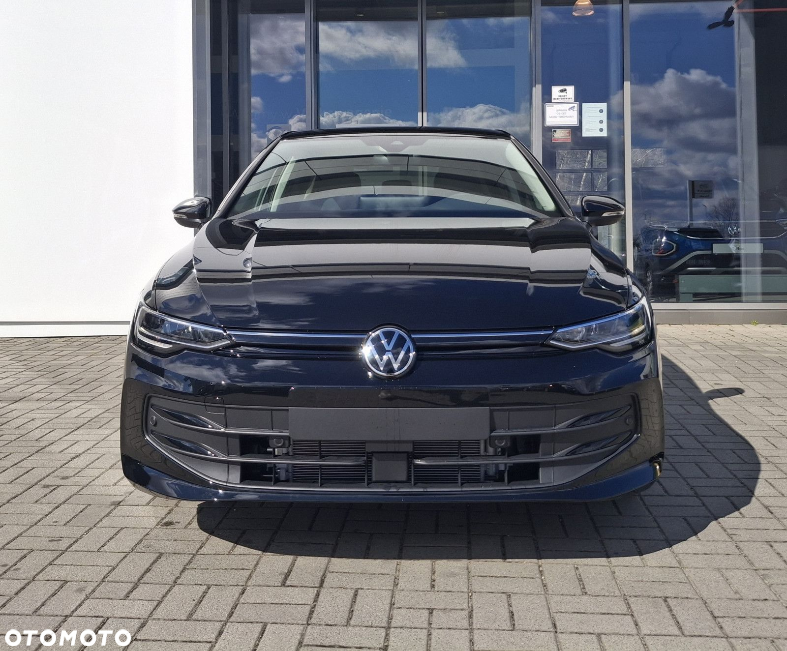 Volkswagen Golf - 2