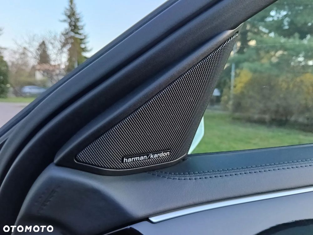 Mercedes-Benz Klasa E - 25