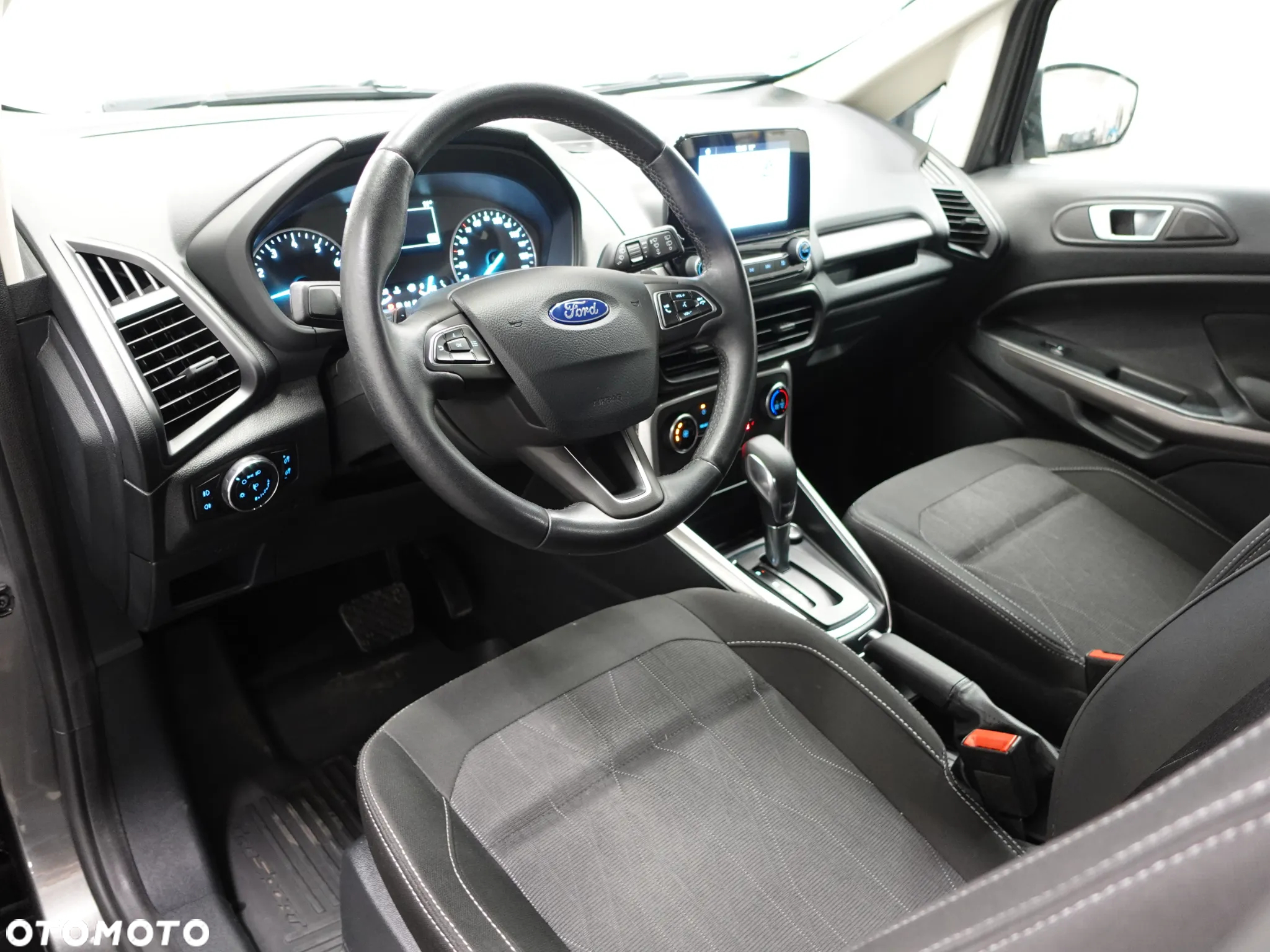 Ford EcoSport 1.0 EcoBoost TREND - 19