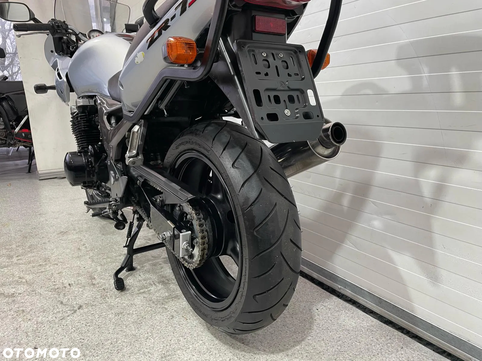 Kawasaki ZR - 7