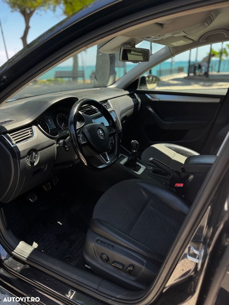 Skoda Octavia 1.6 TDI AMBITION - 15