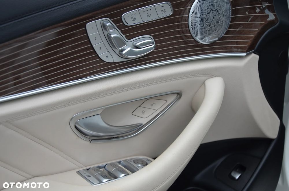Mercedes-Benz Klasa E 43 AMG 4-Matic - 8