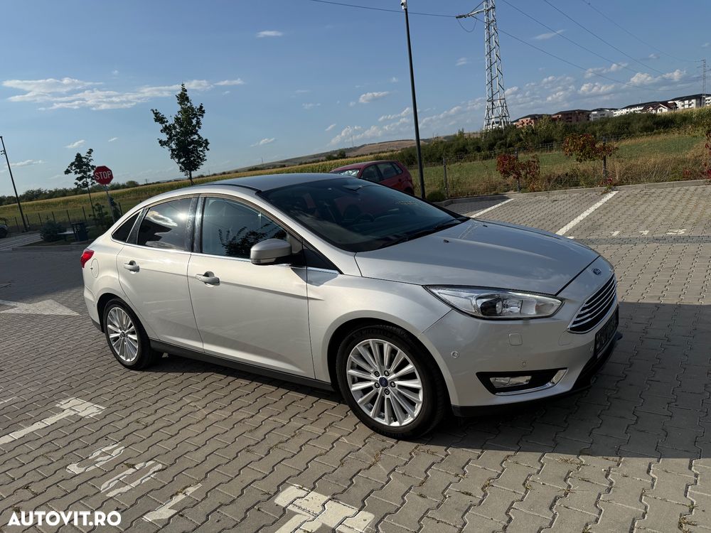 Ford Focus - 9