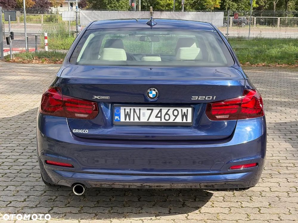 BMW Seria 3 - 12
