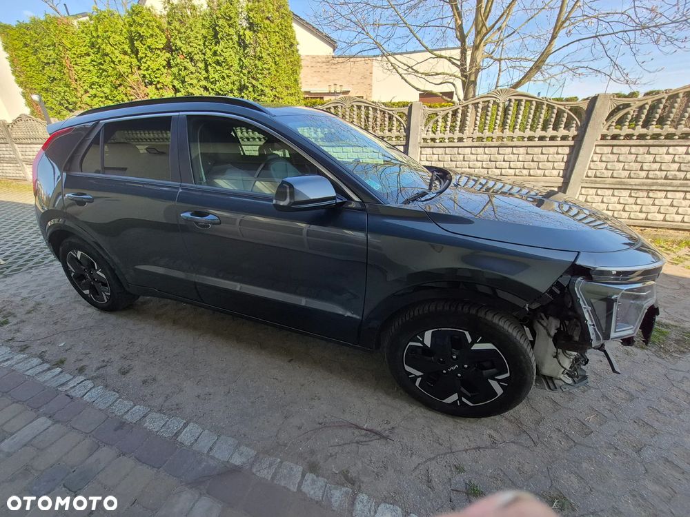 Kia Niro 64kWh L - 6