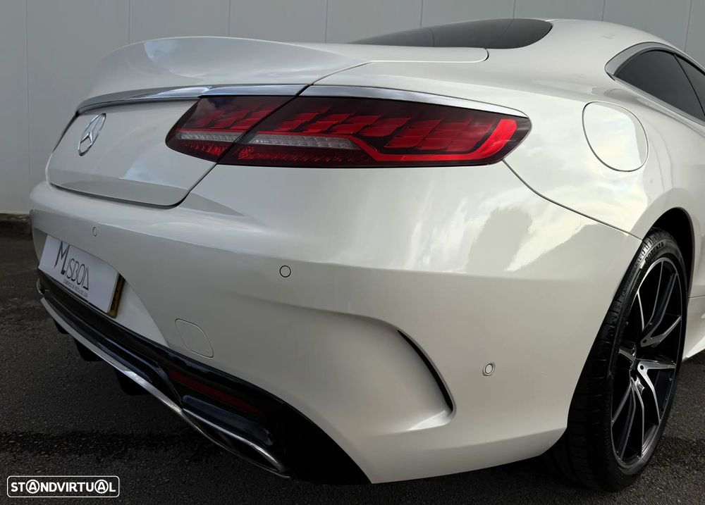 Mercedes-Benz S 560 4Matic 9G-TRONIC - 12