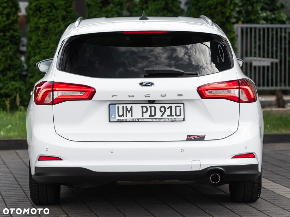 Ford Focus - 11