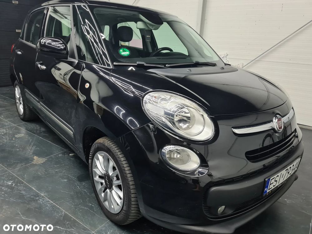 Fiat 500L 1.4 16V Urban Edition - 1