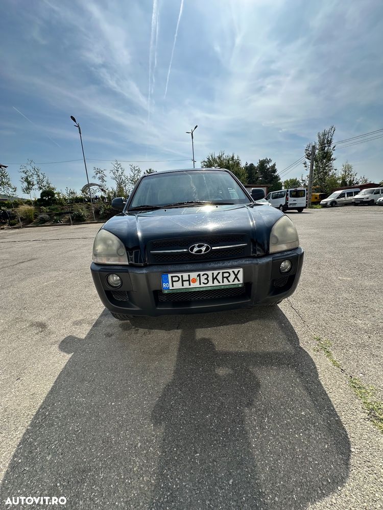 Hyundai Tucson 2.0 DOHC GL MT 2WD COMFORT - 3