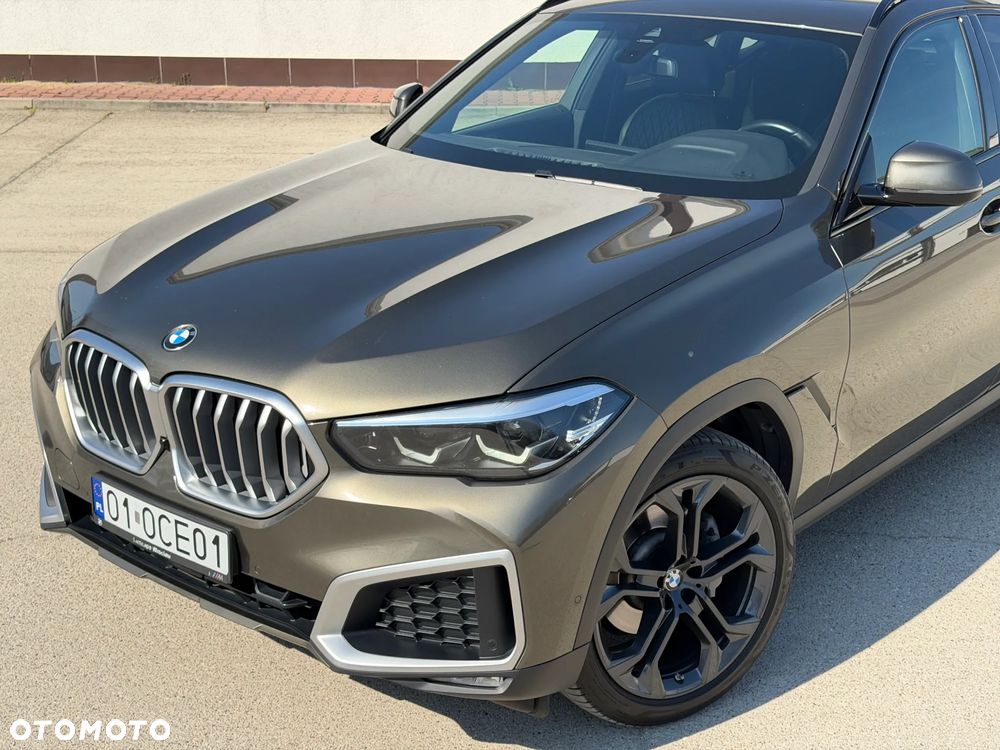 BMW X6 xDrive30d - 9